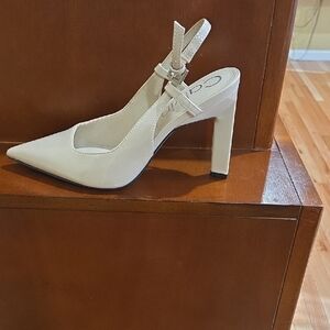 Calvin Klein Collection Cream Slingback Heels